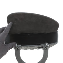 将图像加载到图库查看器中,Dior Lady Dior Bag BlackM0565SLOI_M989 Ultra Matt Calf Leather Size Medium