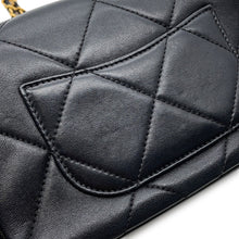 将图像加载到图库查看器中,CHANEL Matelasse Single Flap Chain Logo Shoulder Bag BlackAS4862 B16572 Lambskin