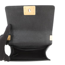 Load image into Gallery viewer, CHANEL Boy Chanel V Stitch BlackA67085 Caviar Leather Size Small