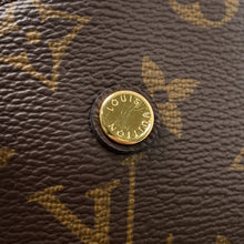 将图像加载到图库查看器中,LOUIS VUITTON Montaigne NoirM45310 Monogram Size MM