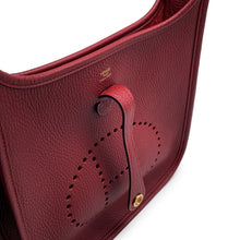 Load image into Gallery viewer, HERMES Evelyne 23 Rouge H Taurillon Clemence Size 23