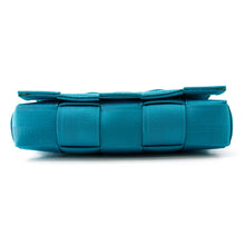 将图像加载到图库查看器中,Bottega Veneta Cassette Shoulder Bag Blue Canvas
