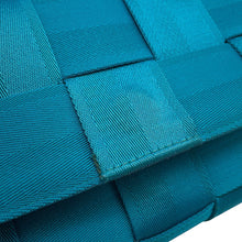 将图像加载到图库查看器中,Bottega Veneta Cassette Shoulder Bag Blue Canvas