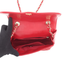 Load image into Gallery viewer, CHANEL Matelasse ChainShoulder Bag Red shiny calf Size 20