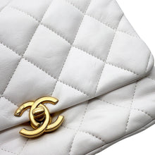 Load image into Gallery viewer, CHANEL Matelasse ChainShoulder Bag WhiteAS3206 Lambskin