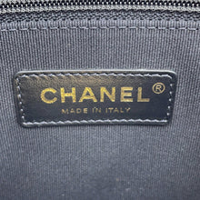 Load image into Gallery viewer, CHANEL Matelasse ChainShoulder Bag WhiteAS3206 Lambskin