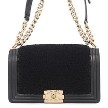Load image into Gallery viewer, CHANEL Boy Chanel ChainShoulder Bag Black Shearling Leather Size 25