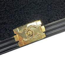 Load image into Gallery viewer, CHANEL Boy Chanel ChainShoulder Bag Black Shearling Leather Size 25
