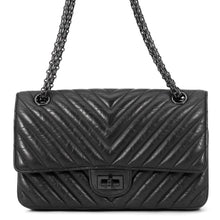 将图像加载到图库查看器中,CHANEL 2.55 Chevron Chain Shoulder Bag BlackA37586 Aged Calf Leather Size 25