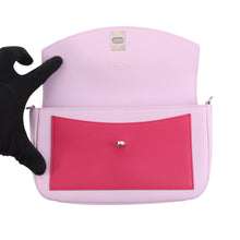 将图像加载到图库查看器中,Dior Turnlock Chain Wallet Pink Leather