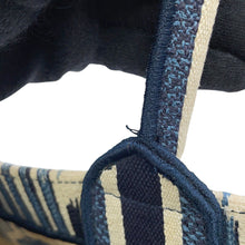 将图像加载到图库查看器中,Dior Dior Palms Book Tote Blue/WhiteM12862REU_M928 Canvas Size Large