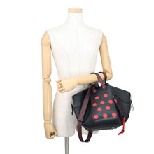 Load image into Gallery viewer, LOEWE Hammock mini Black/Red Leather Size Small