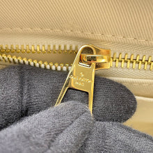 Load image into Gallery viewer, LOUIS VUITTON Carryall NM Off-whiteM24707 Monogram / Jacquard Size PM