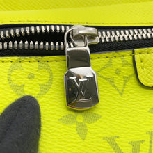 Load image into Gallery viewer, LOUIS VUITTON Bumbag JauneM30251 Taiga Leather / Lama Monogram