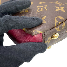Load image into Gallery viewer, LOUIS VUITTON Pallas RaisinM42961 Monogram Size BB