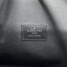 将图像加载到图库查看器中,LOUIS VUITTON Soft Trunk NoirM44730 Monogram Eclipse