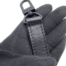 将图像加载到图库查看器中,LOUIS VUITTON SPadlock Vertical Wearable Wallet NoirM81522 Monogram Macassar Canvas