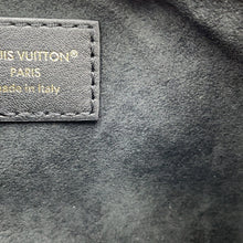 Load image into Gallery viewer, LOUIS VUITTON Pochette LV Bloom NoirM29456 Calf LeatherLeather Size NM