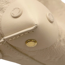 将图像加载到图库查看器中,LOUIS VUITTON Petite Malle Souple claimM45394 Monogram Empreinte Leather