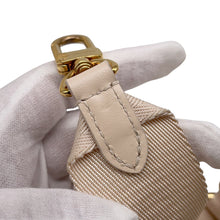 将图像加载到图库查看器中,LOUIS VUITTON Petite Malle Souple claimM45394 Monogram Empreinte Leather