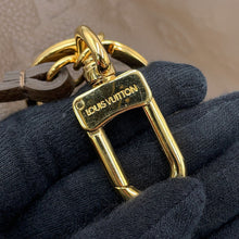 Load image into Gallery viewer, LOUIS VUITTON Artsy TerreM94171 Monogram Empreinte Leather Size MM