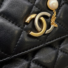 Load image into Gallery viewer, CHANEL Matelasse ChainShoulder wallet BlackAP2508 Lamb