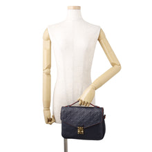 将图像加载到图库查看器中,LOUIS VUITTON Pochette Metis Marine RougeM44071 Monogram Empreinte Leather Size MM