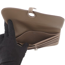 将图像加载到图库查看器中,HERMES Dogon Long Etoupe Togo Leather