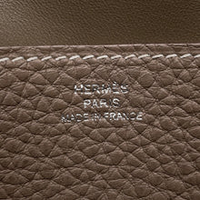 将图像加载到图库查看器中,HERMES Dogon Long Etoupe Togo Leather