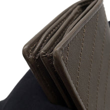 将图像加载到图库查看器中,GUCCI Blondie Bifold Wallet Greige760317 Leather