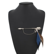 将图像加载到图库查看器中,LOUIS VUITTON Arrow FeatherBrooch Silver/Multicolor Metal