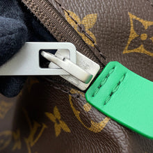 将图像加载到图库查看器中,LOUIS VUITTON Horizon Soft LV Golf Brown/Green/WhiteM13924 Monogram Size 55