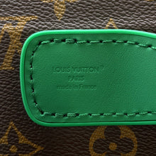 将图像加载到图库查看器中,LOUIS VUITTON Horizon Soft LV Golf Brown/Green/WhiteM13924 Monogram Size 55