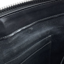 Load image into Gallery viewer, GUCCI Messenger bag Black523599 GG Supreme Leather Size Small