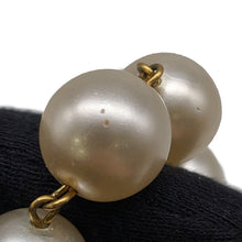 Load image into Gallery viewer, CHANEL Faux Pearl Choker Pearl White/Gold Faux Pearl Metal
