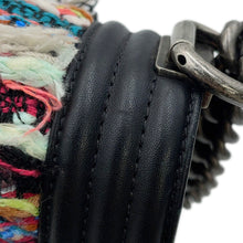 将图像加载到图库查看器中,CHANEL Boy Chanel ChainShoulder Bag Black/Multicolor Tweed Lambskin Size Small
