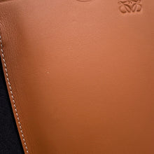 Load image into Gallery viewer, LOEWE phone pouch Brown Leather