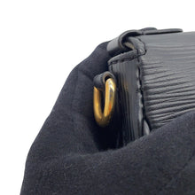 将图像加载到图库查看器中,LOUIS VUITTON Saumur NoirM23469 Epi Leather Size BB