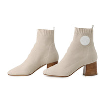 Load image into Gallery viewer, HERMES Short boots Vol Vert Beige Knit Size 37