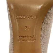 Load image into Gallery viewer, HERMES Short boots Vol Vert Beige Knit Size 37