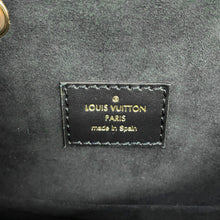 Load image into Gallery viewer, LOUIS VUITTON Montsouris NoirM45205 Monogram Empreinte Leather Size PM