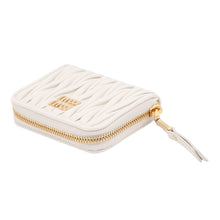 Load image into Gallery viewer, MIUMIU MATELASSE Coin purse Bianco5MM268 Leather