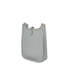 将图像加载到图库查看器中,HERMES Evelyne Long Blue Gacier Taurillon Clemence Size TPM