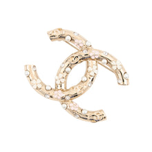 Load image into Gallery viewer, CHANEL CC Logo Brooch Silver Metal
