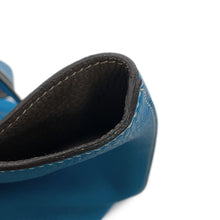 Load image into Gallery viewer, HERMES Double sense Etain/Blue Zanzibar Taurillon Clemence Size 28