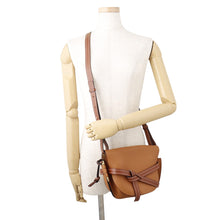 Load image into Gallery viewer, LOEWE Gate bag Light Caramel/Pecan321.12.T20 Leather Size Small
