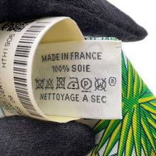 将图像加载到图库查看器中,HERMES Twilly ANIMA POLIS Blanc/Vert/Rose Silk100%