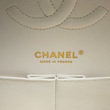 Load image into Gallery viewer, CHANEL Matelasse W Flap ChainShoulder Bag WhiteA01112 Caviar Leather Size 25
