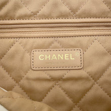 Load image into Gallery viewer, CHANEL CHANEL22 ChainShoulder Bag WhiteAS3260-B08038-10601 Shiny Calf Leather Size Small