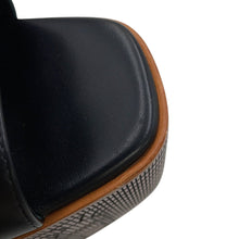 Load image into Gallery viewer, HERMES Illusion 35 Black Leather Size 35